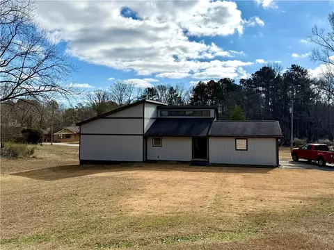 1902 Mack Rd, Douglasville, GA 30135