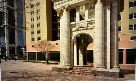 300 Peachtree St NE #9A, Atlanta, GA 30308