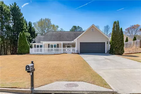 5880 Tallant Dr, Sugar Hill, GA 30518