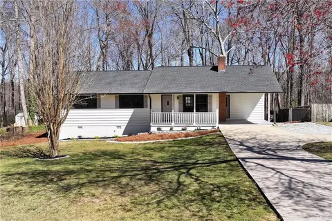 4454 Sardis Dr, Gainesville, GA 30506