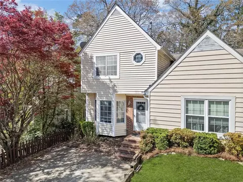 5032 Laurel Springs Way SE, Smyrna, GA 30082