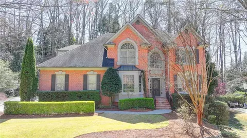 5190 Deerlake Dr, Alpharetta, GA 30005