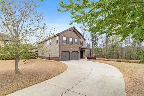 Exterior - 345 Mango Ct, Mcdonough, GA 30253 photo 2 of 10