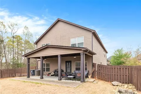 Exterior - 345 Mango Ct, Mcdonough, GA 30253 photo 5 of 10