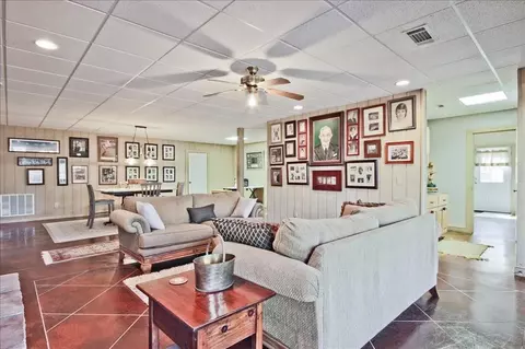 Living - 175 Fairview Ct, Jasper, GA 30143 photo 6 of 6