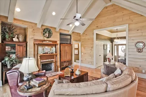 Living - 175 Fairview Ct, Jasper, GA 30143 photo 3 of 6