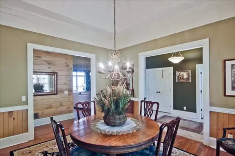 Dining - 175 Fairview Ct, Jasper, GA 30143 photo 2 of 10