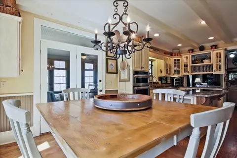 Dining - 175 Fairview Ct, Jasper, GA 30143 photo 6 of 10