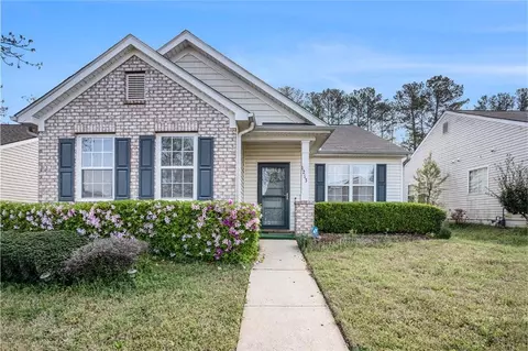 1213 Winwood Dr, Mcdonough, GA 30253