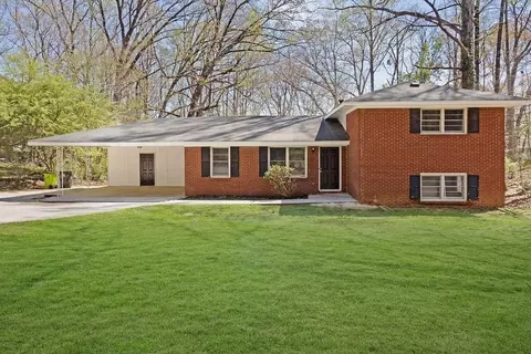 6200 Ward Rd, Union City, GA 30291