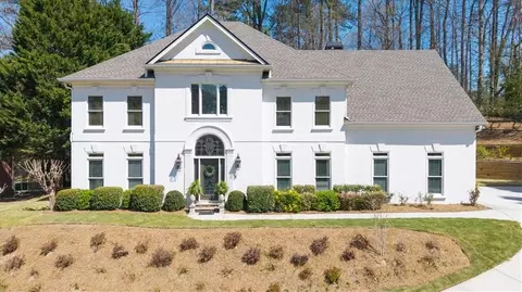 2376 Massey Ln, Decatur, GA 30033