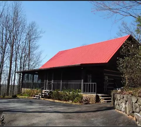 244 Sal Mountain Way, Sautee Nacoochee, GA 30571