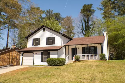 4808 Wyndam Dr, Stone Mountain, GA 30088