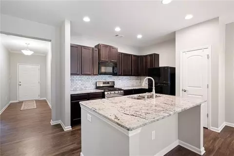 529 Riverview Ln, Canton, GA 30114 photo 8