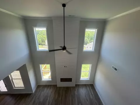 Living - 3793 Cheyenne Ln, Jefferson, GA 30549 photo 2 of 2