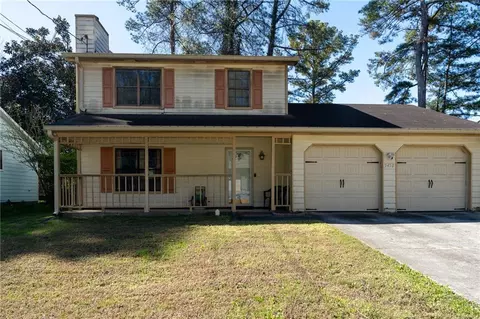 5450 Forest Pines Dr, Lithonia, GA 30058