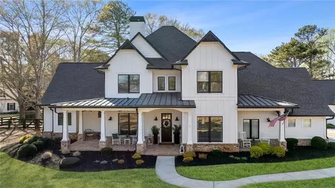 15290 Freemanville Rd, Milton, GA 30004