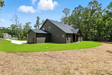 Exterior - 262 Blake Ln, Winder, GA 30680 photo 7 of 14