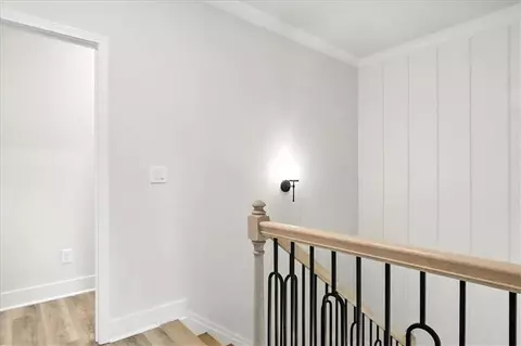 Entry Way - 262 Blake Ln, Winder, GA 30680 photo 3 of 5