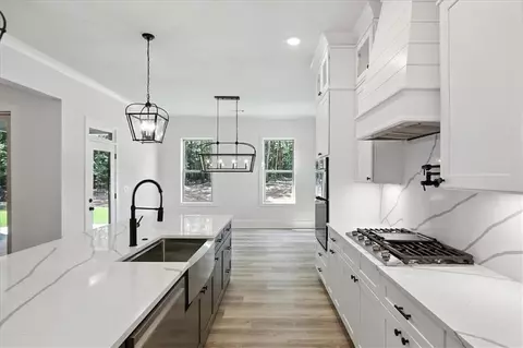 Kitchen - 262 Blake Ln, Winder, GA 30680 photo 4 of 4