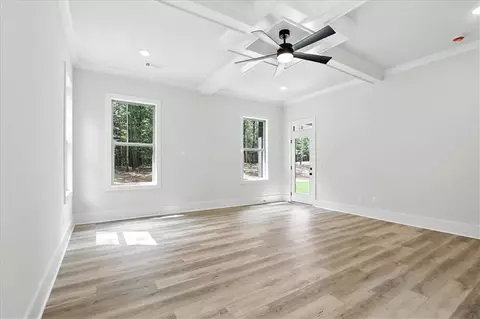 Living - 262 Blake Ln, Winder, GA 30680 photo 6 of 7