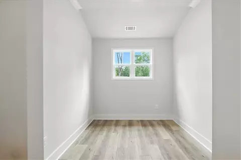 Bedroom - 262 Blake Ln, Winder, GA 30680 photo 2 of 4