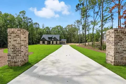 Exterior - 262 Blake Ln, Winder, GA 30680 photo 4 of 14