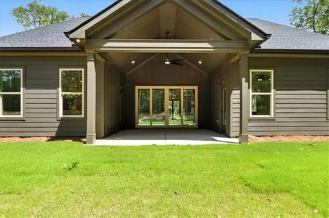 Exterior - 262 Blake Ln, Winder, GA 30680 photo 11 of 14