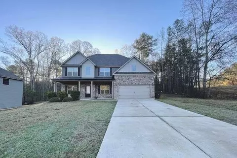 2002 River Falls Dr, Griffin, GA 30223