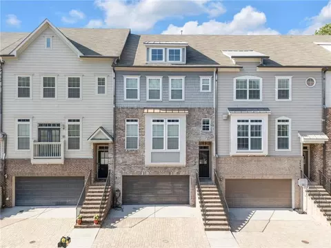 2094 Callaway Ct NW, Atlanta, GA 30318