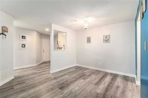 813 Ridgefield Dr, Peachtree City, GA 30269