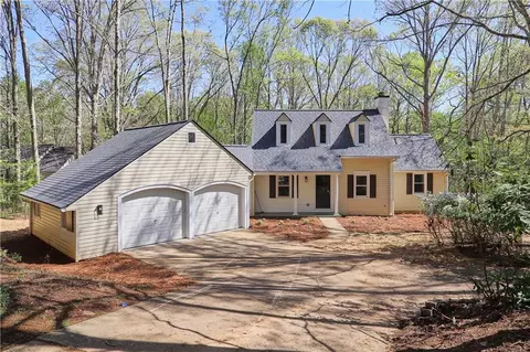 3004 Big Tree Rd, Gainesville, GA 30501