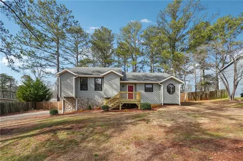 3640 Barbara Dr, Douglasville, GA 30135
