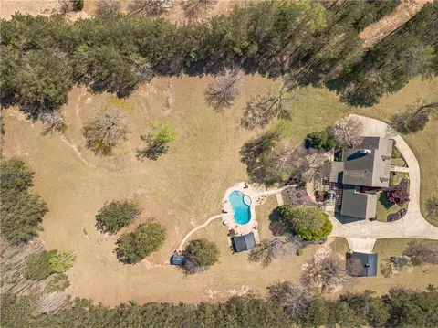 8906 E Carroll Rd, Winston, GA 30187 photo 4