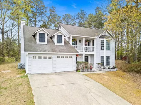 2560 Ashley Downs Ln, Atlanta, GA 30349