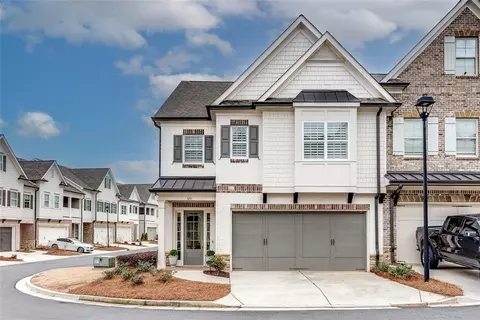 525 Springer Bnd NW, Marietta, GA 30060