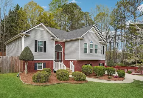 21 Enclave Walk, Powder Springs, GA 30127