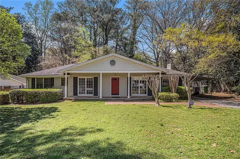 2992 Westminster Cir NW, Atlanta, GA 30327