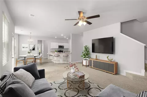 Living - 265 Lakeridge Ct, Covington, GA 30016 photo 1 of 4