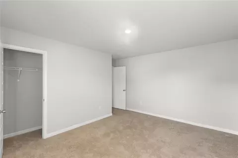 Bedroom - 265 Lakeridge Ct, Covington, GA 30016 photo 10 of 10