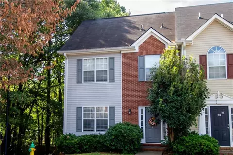 51 Valley View Dr #F40, Cartersville, GA 30120