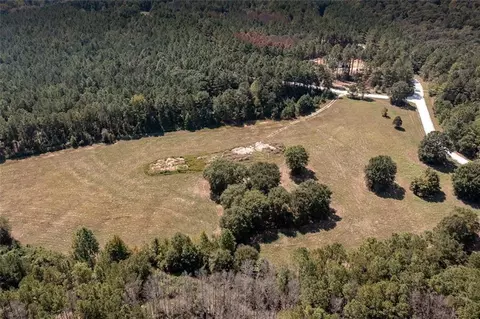 250 Riversong Rd, Carrollton, GA 30117