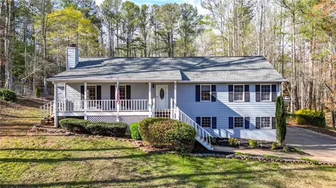 907 Missy Ln, Woodstock, GA 30188