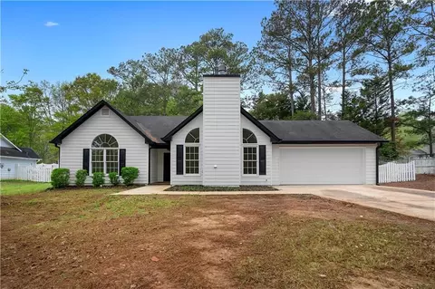 104 Coach Dr, Griffin, GA 30224