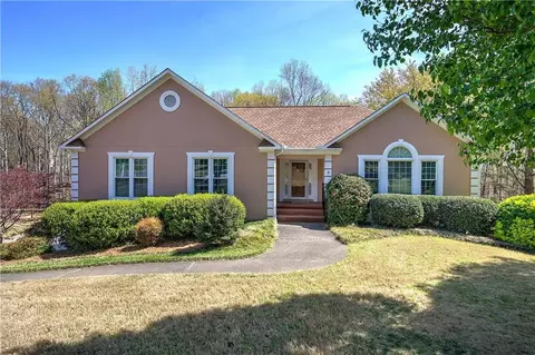 44 Peppermill Dr SW, Cartersville, GA 30120