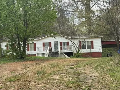 526 Olive St, Cedartown, GA 30125