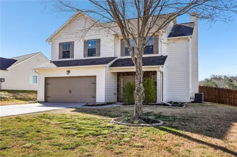 218 Red Hawk Dr, Dawsonville, GA 30534