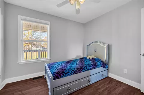 Bedroom - 276 Arbor Gate Dr, Cornelia, GA 30531 photo 2 of 7