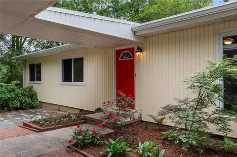 Exterior - 3185 Laventure Dr, Chamblee, GA 30341 photo 4 of 5
