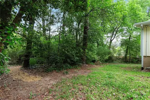 Exterior - 3185 Laventure Dr, Chamblee, GA 30341 photo 2 of 5